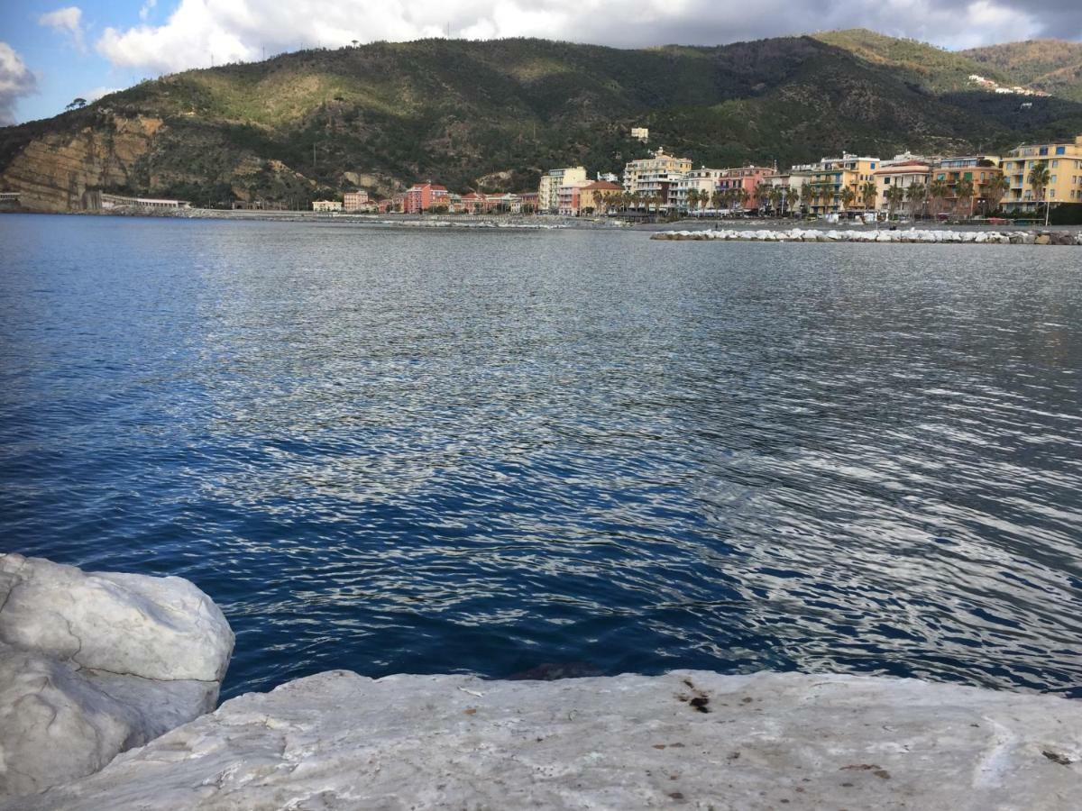 Raggio Di Sole Apartment Sestri Levante Ngoại thất bức ảnh